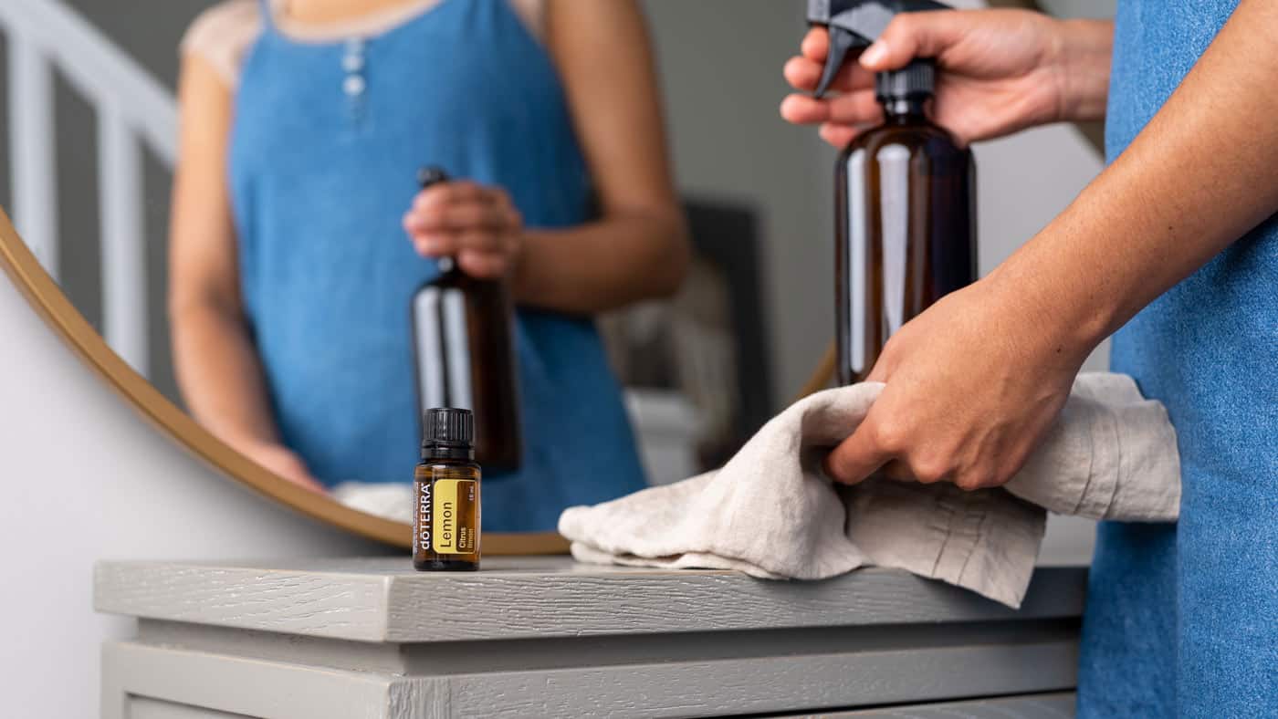 Tinh dầu chanh Lemon - Làm sạch cơ thể mỗi ngày 27 tinh dầu chanh lemon, tinh dầu trị liệu doterra, tinh dầu doterra my
